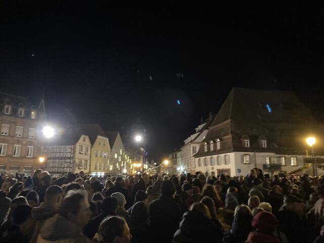 Sonntag, 22. Dezember 2024: Weihnachtsumzug mit Hans Trapp und Christkindl | Foto: Anouar Touir