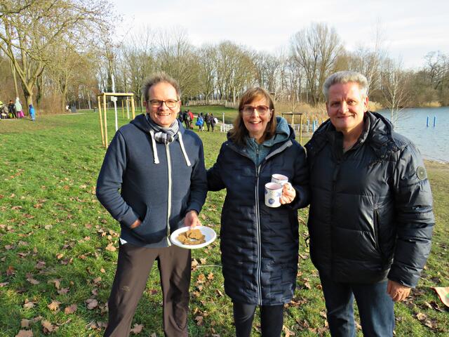 Die letzten Spekulation wurden verteilt | Foto: Brigitte Melder