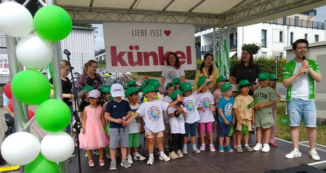 TOUR der Hoffnung 1.8.2024 die KITAS sind begeistert dabei! | Foto: Rudi Birkmeyer