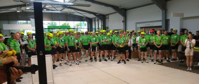 Empfang beim Hauptsponsor der TOUR der Hoffnung am 1.8.2024 | Foto: Rudi Birkmeyer