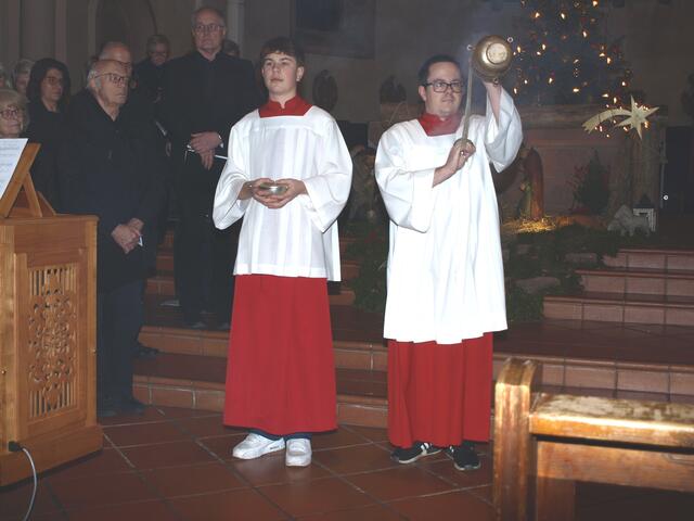 Ministranten mit Weihrauchfass | Foto: Urheber: W. Schmidhuber