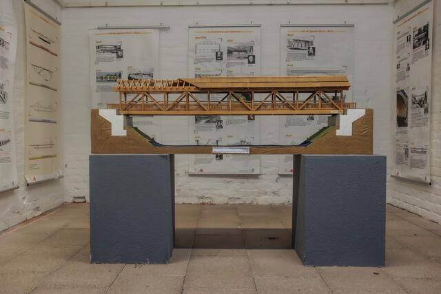 Erlebnis für die ganze Familie: das Deutsche Straßenmuseum in Germersheim liefert Einblicke in Straßen-, Tunnel- und Brückenbau | Foto: Paul Needham