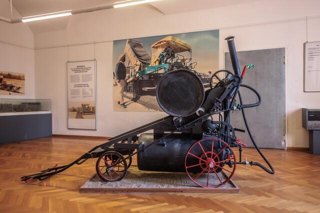 Erlebnis für die ganze Familie: das Deutsche Straßenmuseum in Germersheim liefert Einblicke in Straßen-, Tunnel- und Brückenbau | Foto: Paul Needham