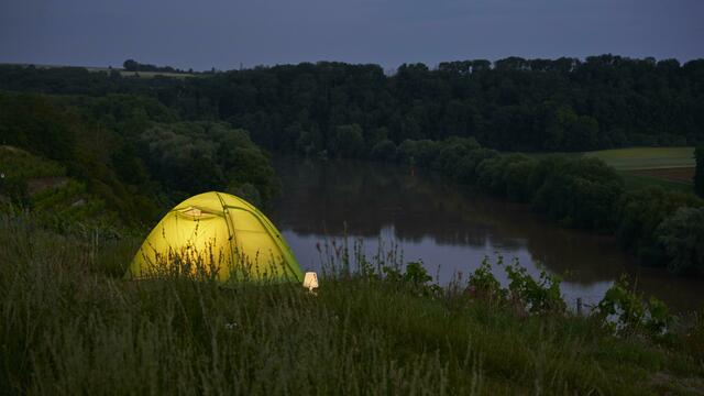 Einfach mal raus: Aufwachen mit Blick auf sanfte Hügel und das nächste Abenteuer | Foto: Kraichgau-Stromberg Tourismus e.V., Foto: Christian Ernst