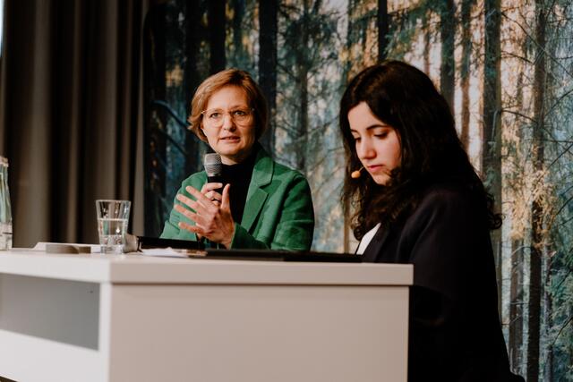 Grüne Bundesvorsitzende Franziska Brantner | Foto: Moritz Schleiffelder - HEYMO Foto Film