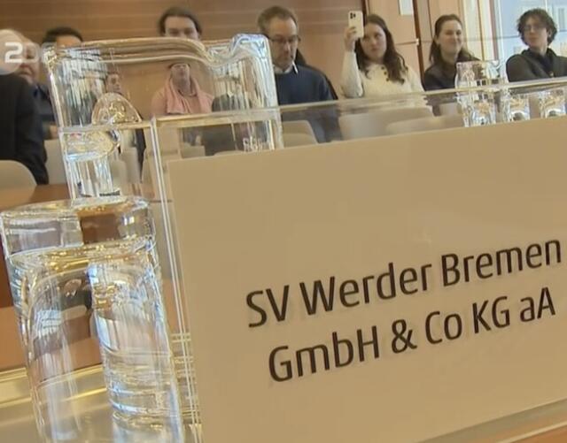 Abends entdeckte man sich in der 19-Uhr-heute-Sendung... | Foto: Screenshot: HBG