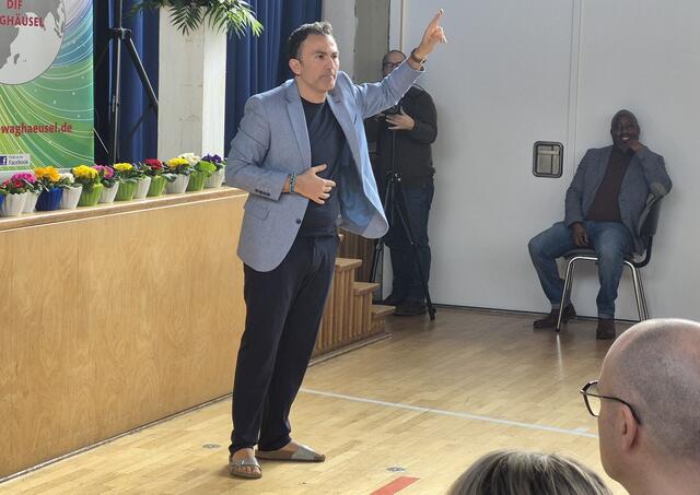 Stargast Fatih Cevikkollu | Foto: Urheber: W. Schmidhuber