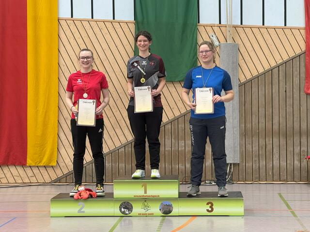 Justine Morgenstern schoss sich auf Platz 2. Sie schießt ebenfalls in der 3. Bundesliga mit ihren Mannschaftskollegen vom Schützenverein Bruchmühlbach sehr erfolgreich. | Foto: Michael Zahm