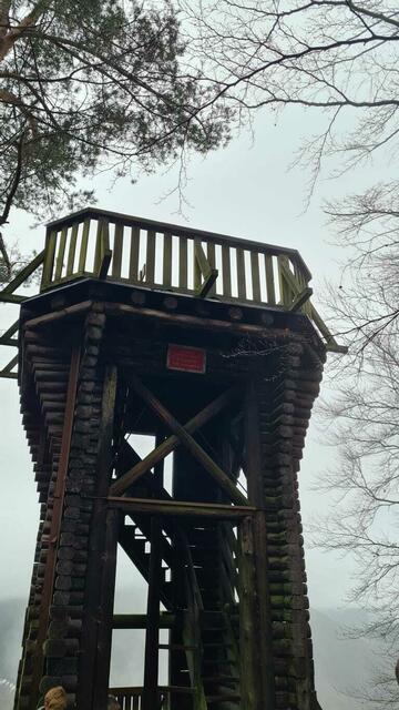 Dicker-Stein-Turm | Foto: Ich