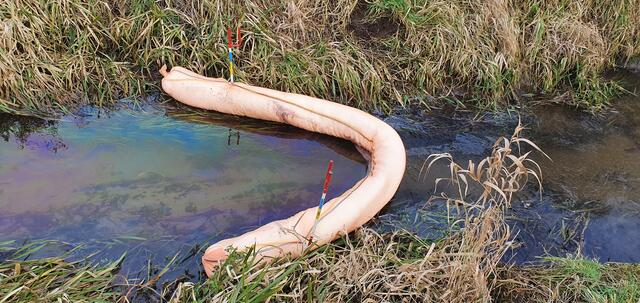 Ölsperre | Foto: Feuerwehr Haßloch