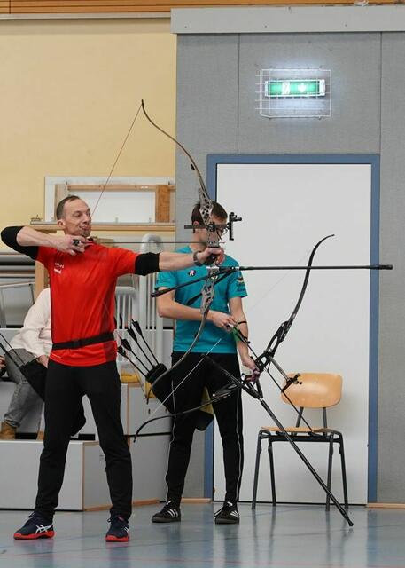 Freddy Barthelemy im direkten Kampf gegen die Sportler von der Sgi Welzheim. | Foto: Ann-Kathrin Bader
