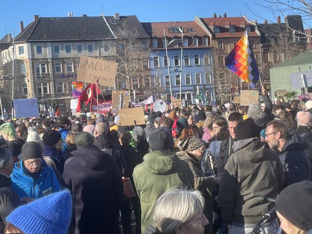"Wir sind die Brandmauer" | Foto: Roland Kohls