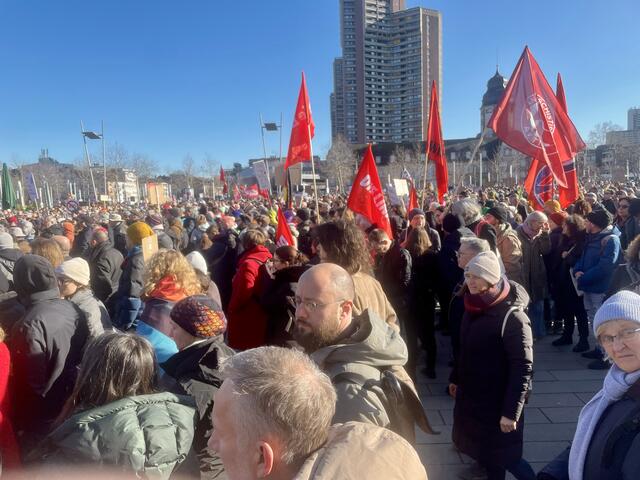 "Wir sind die Brandmauer"  | Foto: Roland Kohls