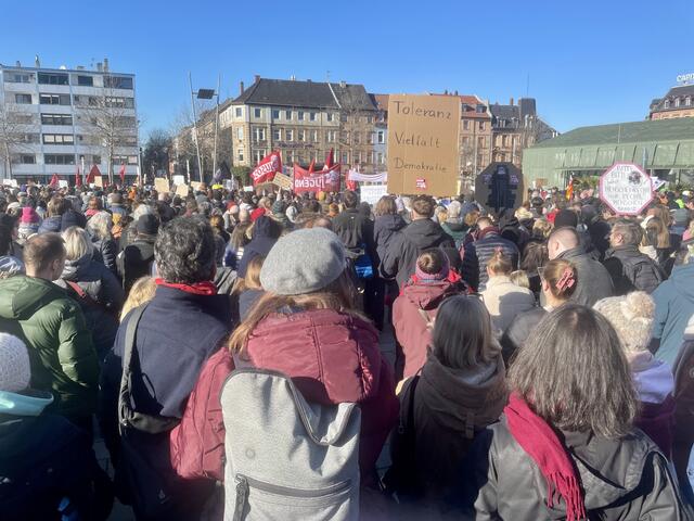 "Wir sind die Brandmauer"  | Foto: Roland Kohls
