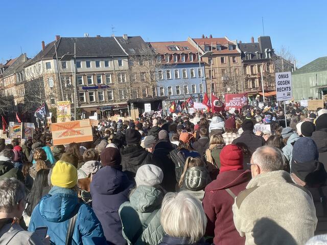 "Wir sind die Brandmauer"  | Foto: Roland Kohls