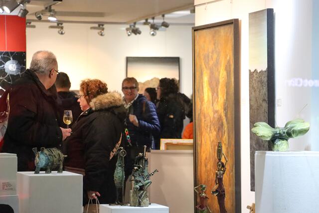 Es werden diverse Weinverkostungen angeboten. | Foto: Stadt Bad Dürkheim