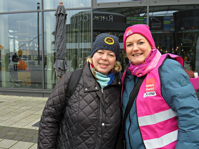 Von der Frauenunion Kirsten Pehlke und Kollegin | Foto: Brigitte Melder