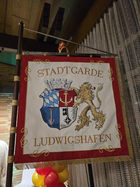 Standarte der Stadtgarde Ludwigshafen | Foto: Marion Baumstark