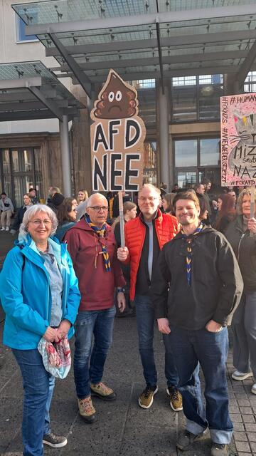 Vor dem Start am Bahnhof | Foto: Michael Weidig