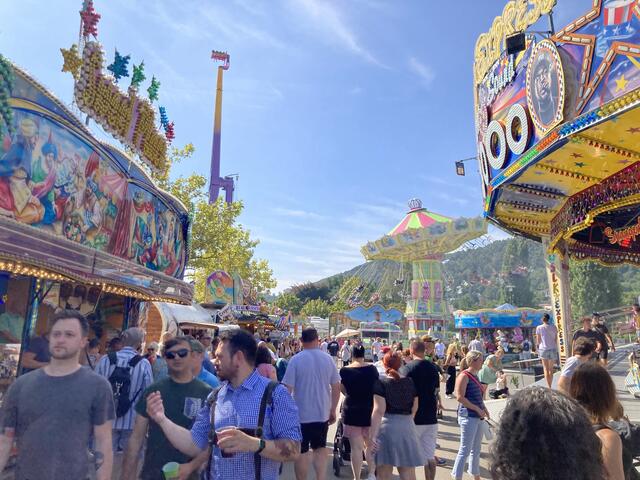 Das größte Weinfest der Welt: der Wurstmarkt in Bad Dürkheim | Foto: Anouar Touir
