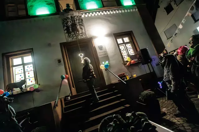 Das Hagenbacher Wolfrudel ergattert den Rathausschlüssel | Foto: Paul Needham