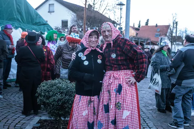 Hagenbacher Rathaussturm am Schmutzigen Donnerstag, 27. Februar 2025 | Foto: Paul Needham