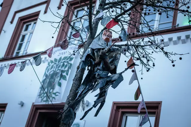 Hagenbacher Rathaussturm am Schmutzigen Donnerstag, 27. Februar 2025 | Foto: Paul Needham