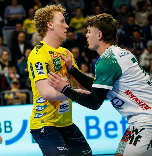 Gustav Davidson im Zweikampf | Foto: Wolfgang Neuberth