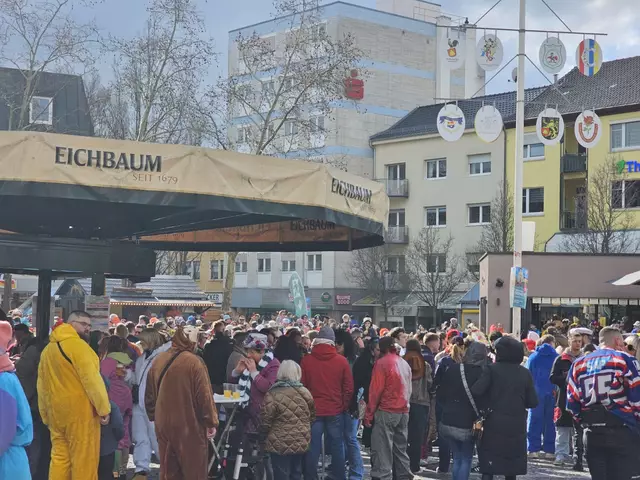 Der Fasnachtsumzug startet bald.... | Foto: Gisela Böhmer