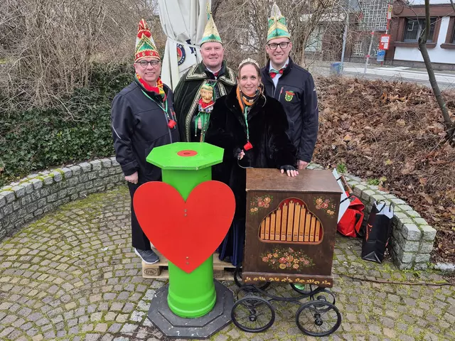 Spendenübergabe für Herz ist Trumpf | Foto: Schmidhuber