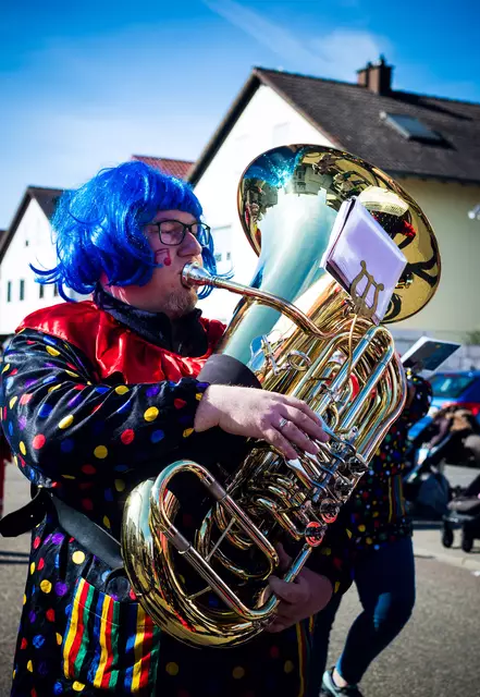 Für gute Laune sorgten die Musikgruppen sowie Fastnachtsschlager vom Band | Foto: Cornelia Bauer