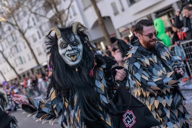  Karlsruher Fastnachtsumzug 2025 am Faschingsdienstag | Foto: Paul Needham