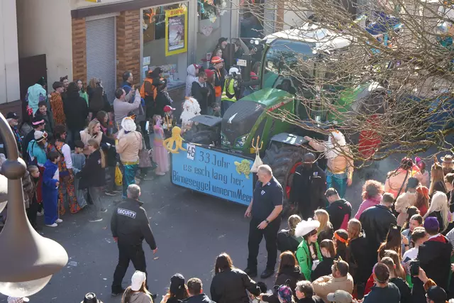 "33 Johr es esch lang her, Birneseggel unnerm Meer"  | Foto: Katharina Wirth