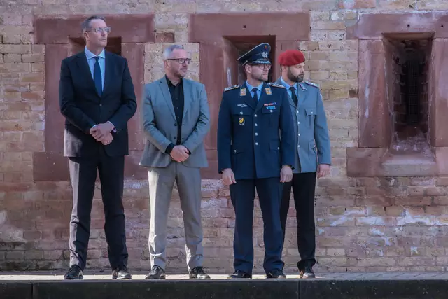 Öffentliches Bundeswehr-Gelöbnis in Germersheim März 2025 | Foto: Paul Needham