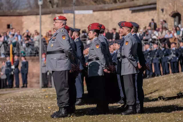 Öffentliches Bundeswehr-Gelöbnis in Germersheim März 2025 | Foto: Paul Needham