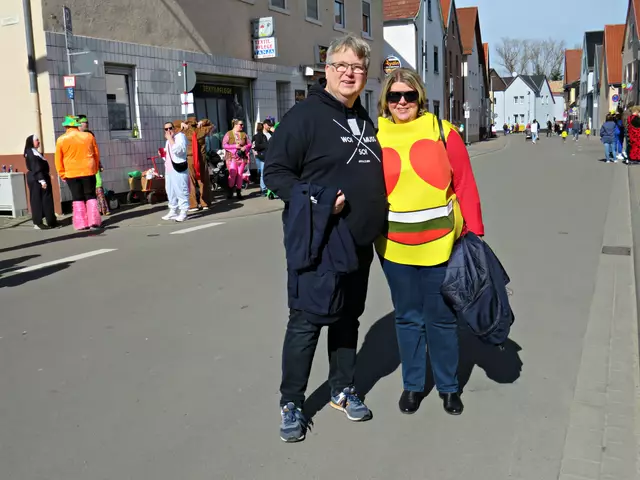 Ehepaar Reiser kam ebenfalls aus Böhl-Iggelheim zum Umzug | Foto: Brigitte Melder