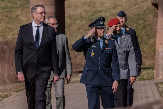 Öffentliches Bundeswehr-Gelöbnis in Germersheim März 2025 | Foto: Paul Needham