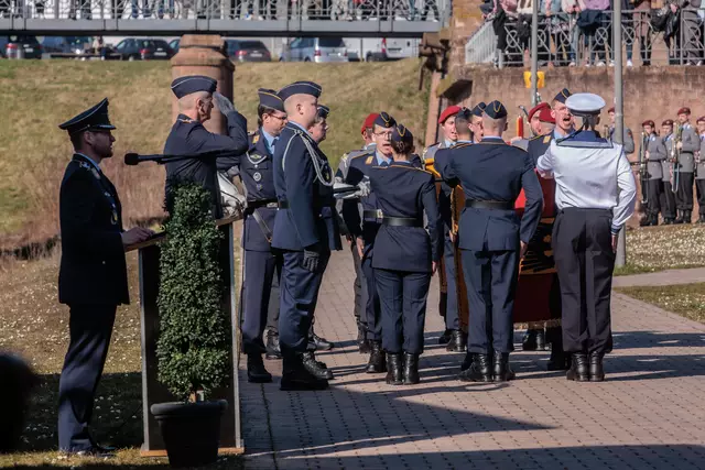 Öffentliches Bundeswehr-Gelöbnis in Germersheim März 2025 | Foto: Paul Needham