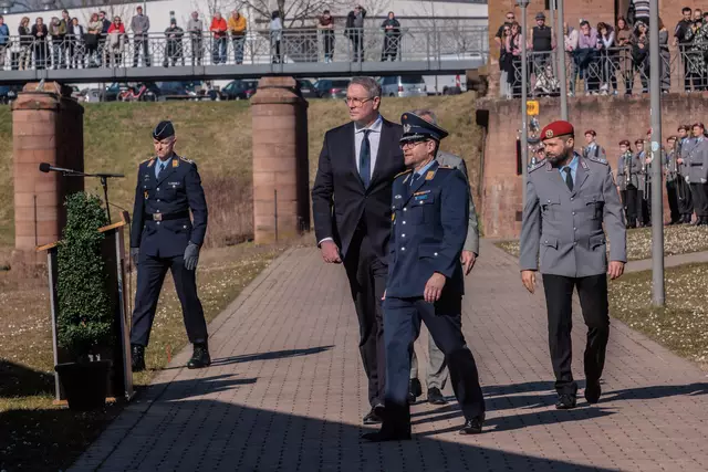 Öffentliches Bundeswehr-Gelöbnis in Germersheim März 2025 | Foto: Paul Needham