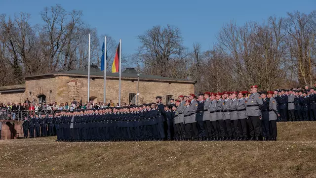 Öffentliches Bundeswehr-Gelöbnis in Germersheim März 2025 | Foto: Paul Needham