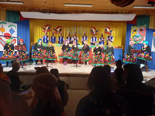 Die Violentaler Schätzjer machten zum Ende nochmal richtig Stimmung und luden dann  zum weiterfeiern ein. | Foto: Katja Pretz