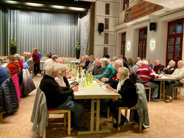 Blick in den Saal | Foto: OuG