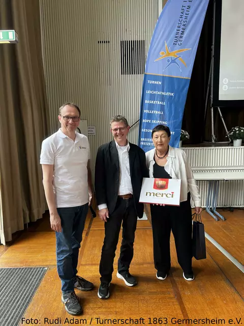 vlnr: Peter Auer, Dr. Busch, Regine Roth | Foto: Rudi Adam