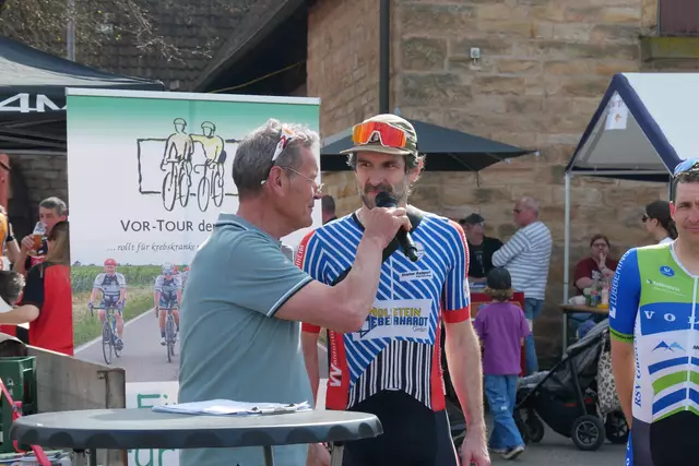 Auch die Teilnehmer werden befragt | Foto: Dieter Hamman