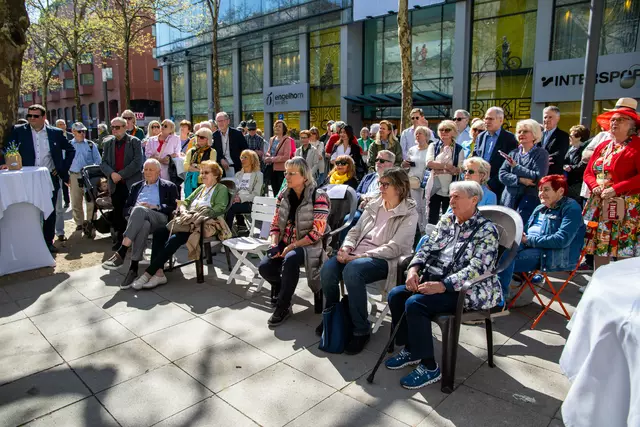 Zahlreiche Besucher  | Foto: Wolfgang Neuberth