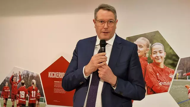 Alexander Schweitzer, Ministerpräsident des Landes Rheinland-Pfalz und Vorsitzender der Fritz-Walter-Stiftung | Foto: Ralf Vester