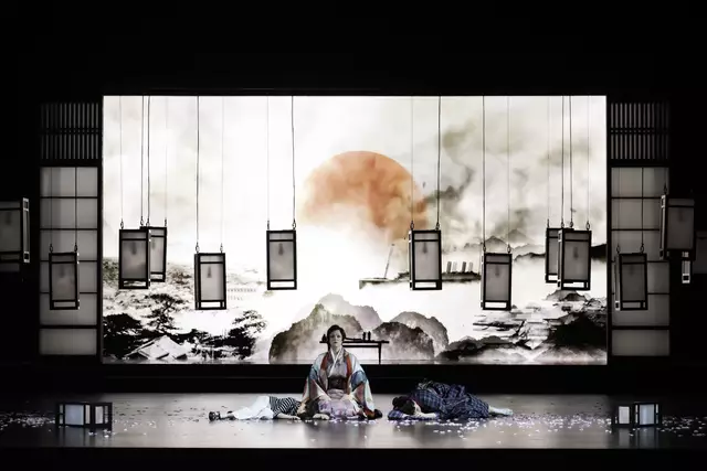 Foto: Monika Rittershaus