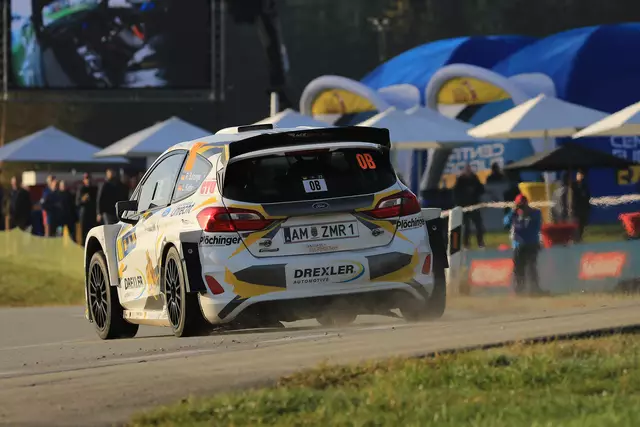 Raffael Sulzinger und Lisa Kiefer im Ford Fiesta WRC2 | Foto: Teamfoto Raffael Sulzinger