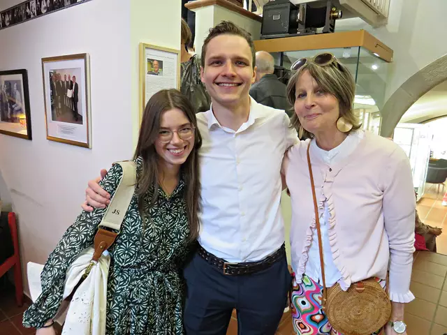 Julia und Sohn Julian mit Simone Bauer aus Meckenheim | Foto: Brigitte Melder