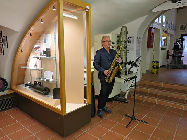 Keine Arbeit sondern Leidenschaft für die Musik | Foto: Brigitte Melder